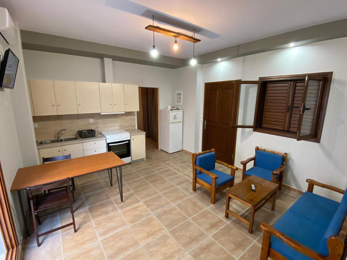 Kalamata Home, Marina C ภายนอก รูปภาพ